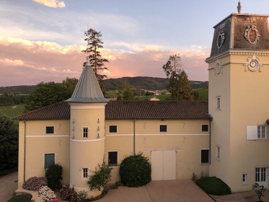 Photo Château Bellevue - Association Beaujol'art - dégustation de vin à bien boire en Beaujolais BBB