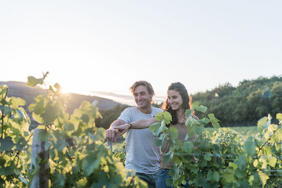 Photo Domaine des Crais - Benjamin Tissier et Andréa Vauchez - Association Beaujol'art - dégustation de vin à bien boire en Beaujolais BBB