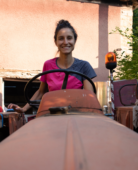 Photo Domaine des Crais - Benjamin Tissier et Andréa Vauchez - Association Beaujol'art - dégustation de vin à bien boire en Beaujolais BBB